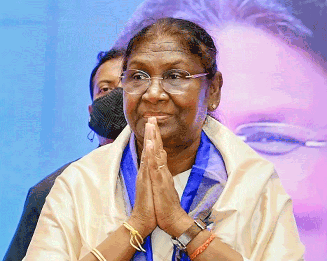 उत्तराखंड की कविता देवी और निकिता चौहान को चार मार्च को राष्ट्रपति करेंगी  सम्मानित, सीएम धामी ने दी बधाई | Loksaakshya